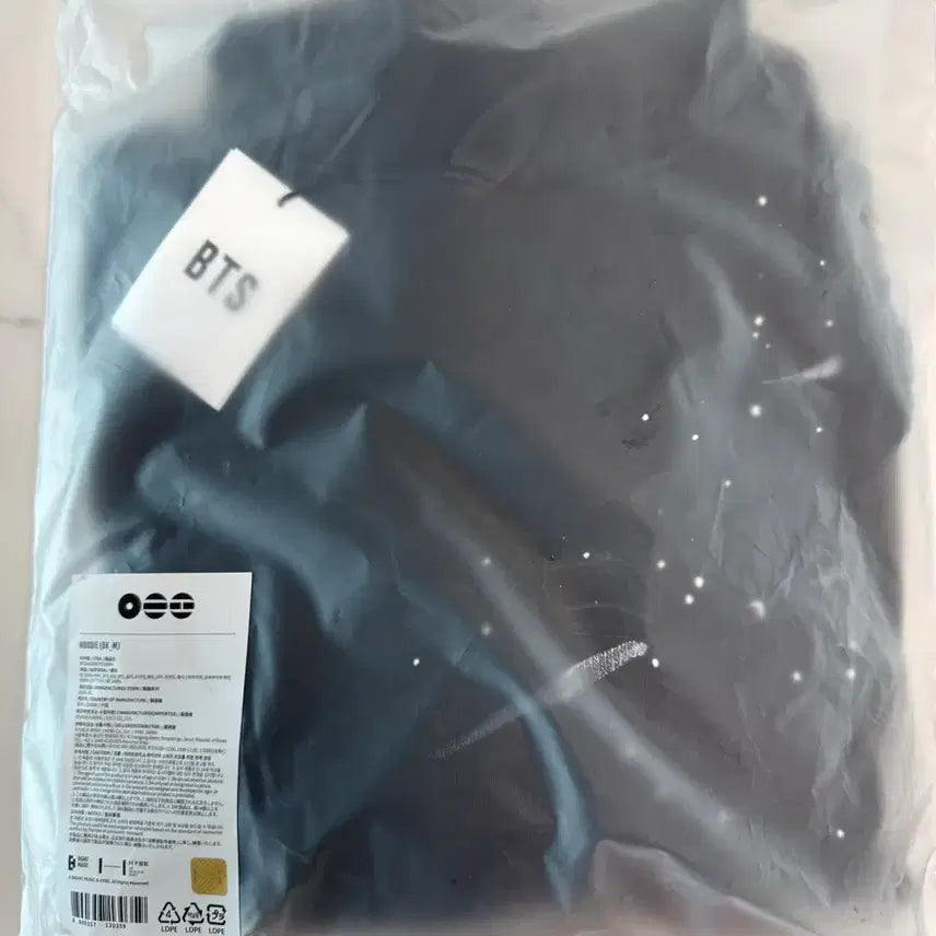 [BUNJANG] BTS Arirang Hoodie Black M (Sealed) / (미개봉 새상품) BTS 아리랑 후드 블랙 M 아리랑 팝업 엠디