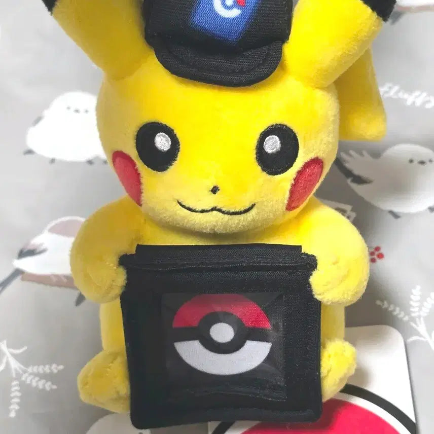 [BUNJANG] Pokemon Center TCG Pikachu Plush Keychain with Coin Holder / 포켓몬센터 Tcg 디스플레이 피카츄 인형 키링 피카츄 코인보관키링