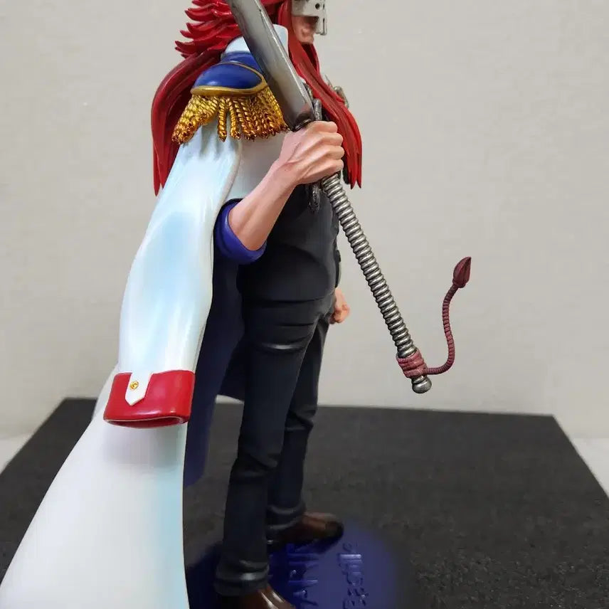 [BUNJANG] One Piece Marines Bastille &amp; Dalmatian Vice Admiral Resin Statue / 원피스 해군 Black 레진 바스티유+달마시안 중장