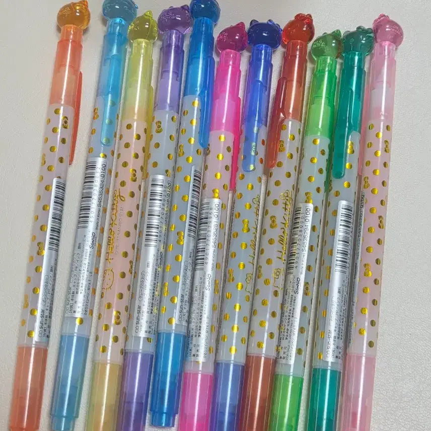 [BUNJANG] Classic Kitty 2012 Ballpoint Pen Set with Pen Holder / 세트)고전키티 사인펜 형관펜 키티 펜꽂이