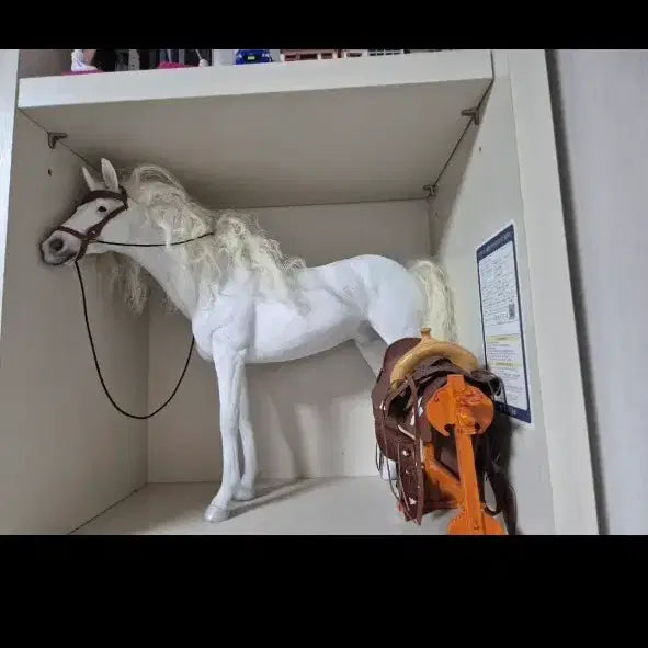 [BUNJANG] 12-inch Horse Figure 1:6 Scale Compatible / 12인치 말 피규어 핫토이 1:6호환