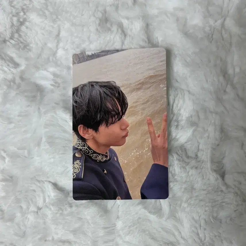 [BUNJANG] BTS V Arirang Weverse Lucky Draw Photocard / 아리랑 위버스 럭드 뷔
