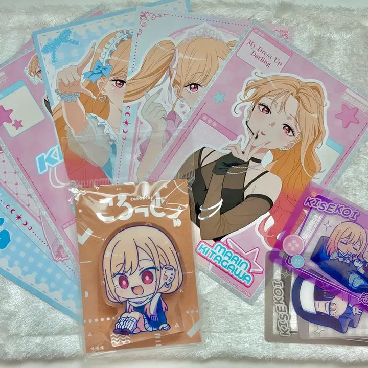 [BUNJANG] The Bisque Doll Falls in Love Limited Bonus &amp; Merchandise Bundle Set / 그 비스크 돌은 사랑을 한다 한정 특전 및 굿즈