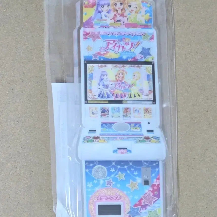 [BUNJANG] Aikatsu! Aikatsu Stars! Akajane DCD Game Machine Acrylic Stand / 아이카츠 아이엠스타 아카제네 DCD 게임기 아크릴 판매