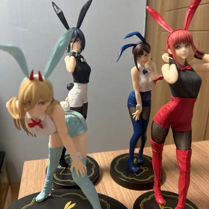 [BUNJANG] Chainsaw Man Bunny Girl Figure Set / (무료 배송) 체인소맨 마키마,레제,코베니,파워 바니걸 피규어 박스 O