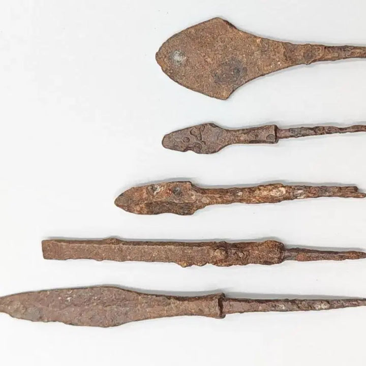 [BUNJANG] Ancient Iron Age Arrowheads (5-Piece Bundle) - Excavated Artifacts / 출토품 고대 철기 화살촉 5점 일괄 골동품 고미술품 수집품