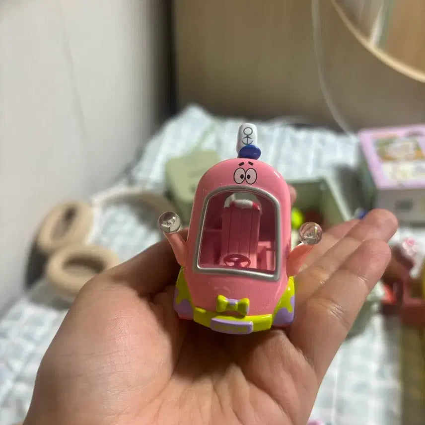 [BUNJANG] Pop Mart SpongeBob Patrick Star Car Figure / 팝마트 뚱이 자동차 피규어