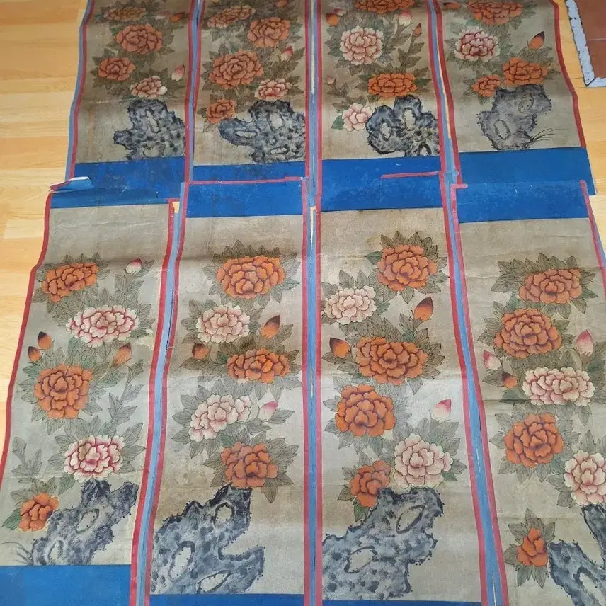 [BUNJANG] Magnificent 8-Panel Folding Screen with Vibrant National Orchid Painting / 연대감좋은 화려한 국모란도8폭