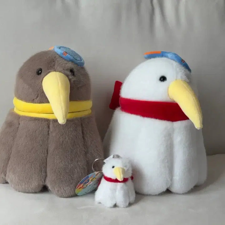 [BUNJANG] Fruit Kiwi Bird Kiki Kok 25cm Plush Toy with Keychain Bundle Set / 과즙키위새 키키콕 인형 25cm 키링 일괄