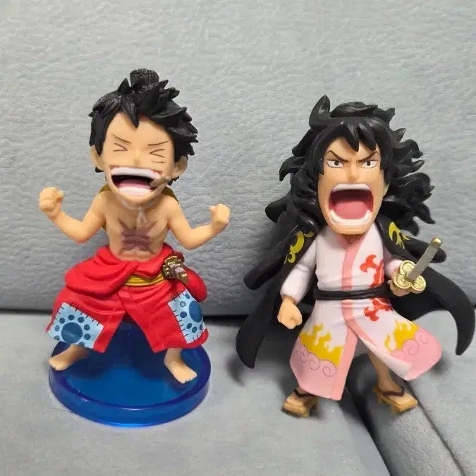 [BUNJANG] One Piece World Collectable Figure Wano Country Luffy &amp; Momonosuke Bundle Set / 원피스 월콜 와노쿠니 루피+모모 일괄판매