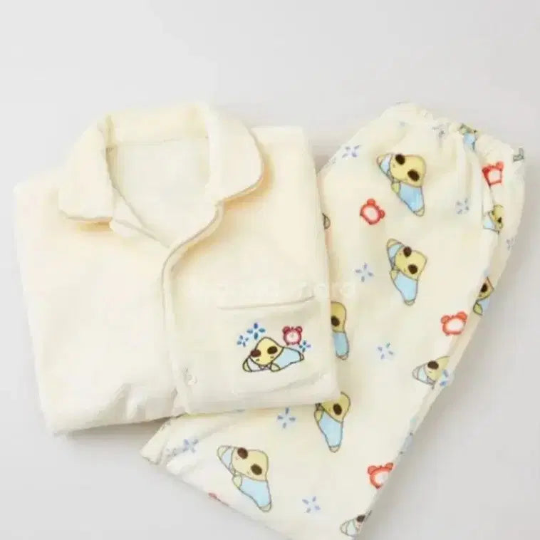 [BUNJANG] Gakbyeol Pajamas (M) / 각별 잠옷