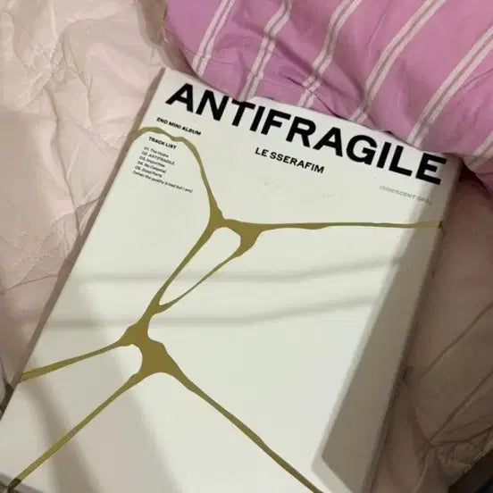 [BUNJANG] LE SSERAFIM ANTIFRAGILE 2nd Mini Album / 르세라핌 ANTIFRAGILE 2집 미니앨범 포카 미포함