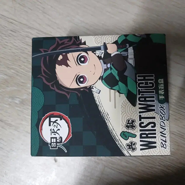[BUNJANG] Demon Slayer Wristwatch (Sealed) / 귀멸의 칼날 랜덤 손목시계 미개봉