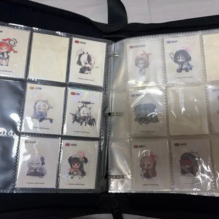 [BUNJANG] Blue Archive Tteobokki Seal Bundle Set (60 pcs) / 급처)중복없는 48장 + 중복 12장 + 띠부씰북 블루아카이브 블루아카 띠부씰  일괄 판매