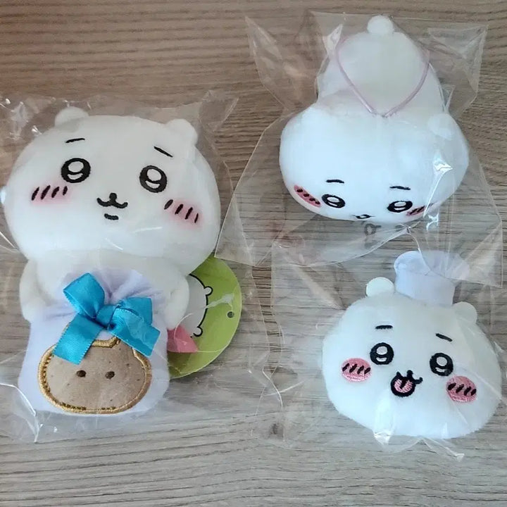 [BUNJANG] Cheekawaii Desktop Mascot &amp; Parade Nesoberi Plush &amp; Chef Face Badge Bundle Set / 치이카와 데스크탑 마스코트&amp;퍼레이드 네소베리 누이&amp;요리사 얼굴 뱃지