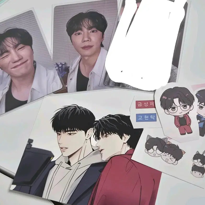 [BUNJANG] Lee Jun-young Kuala Fanmeeting Photocard, Album, Weak Hero Geumseongje Unofficial Goods, Keyring Bundle Set / 급전)이준영 쿠알라 팬미팅 포카 포토카드,앨범,약한영웅 금성제 비공식 굿즈 키링 일괄 양도