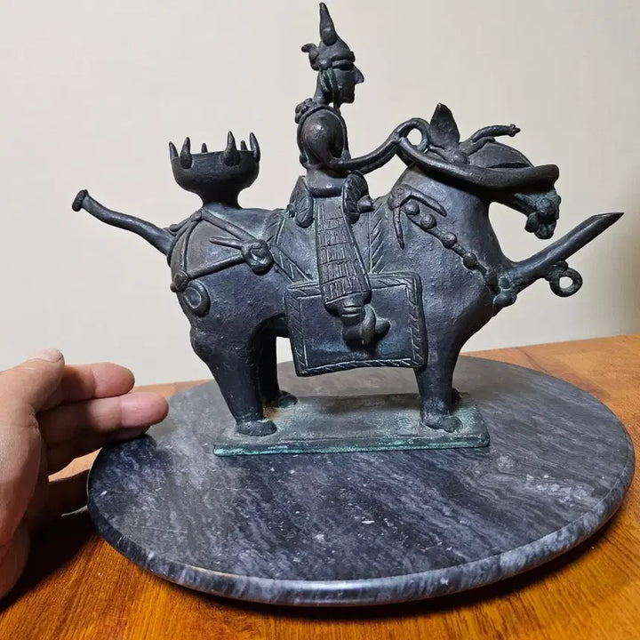 [BUNJANG] Bronze Alloy Recreated Silla Dynasty Horse-Riding Figure Pottery / "신주,놋쇠,청동,황동" 소재 오래된 기마인물형 토기 재현품.