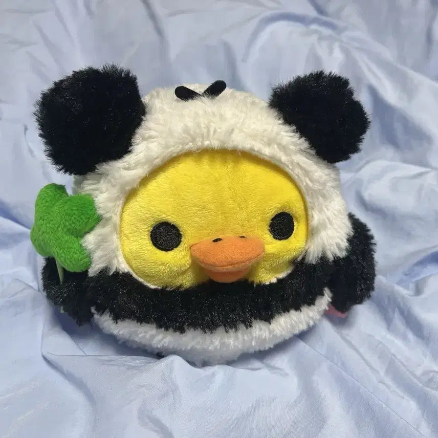 [BUNJANG] Kiiroitori Panda Four-Leaf Clover Plush / 네잎클로버 들고있는 팬더 키이로이토리