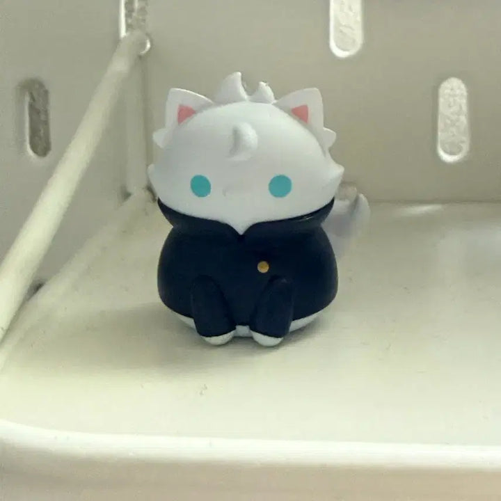 [BUNJANG] Jujutsu Kaisen Satoru Gojo Park Kinkaku Megacat Unsealed Figure / 주술회전 고죠 회옥옥절 메가캣 개봉품