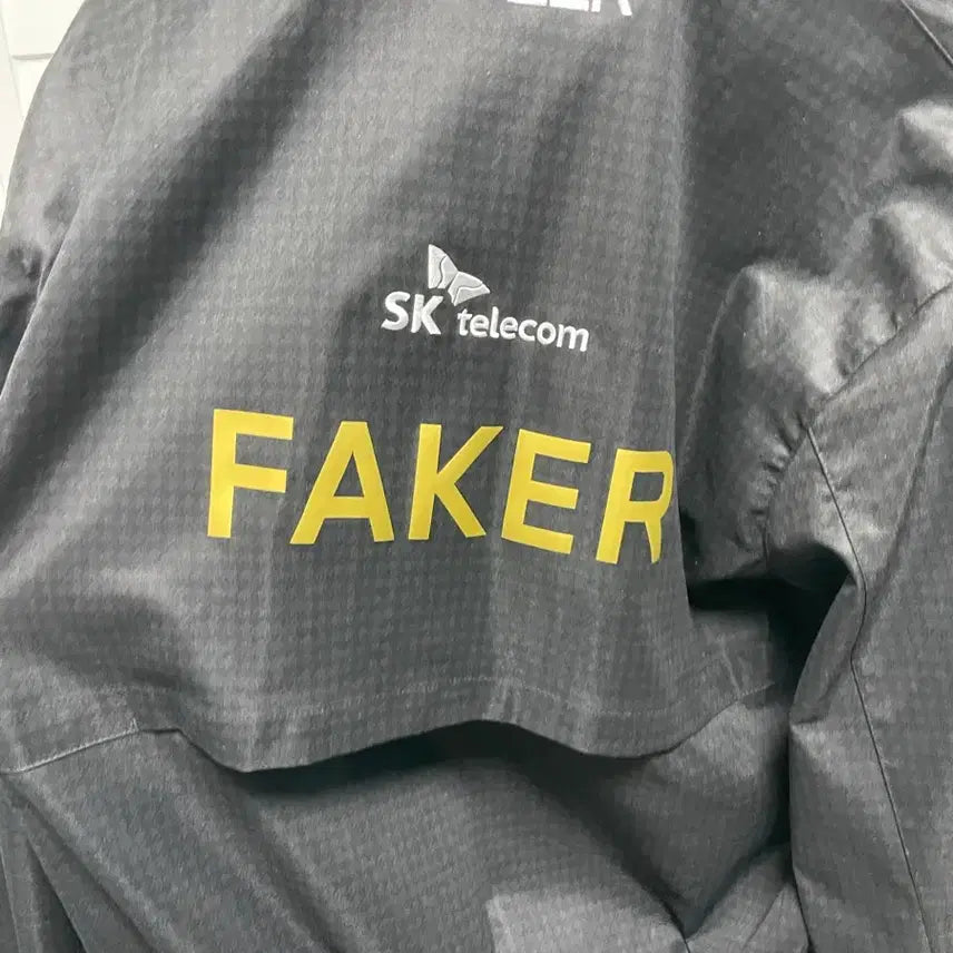 [BUNJANG] T1 2025 Faker World Championship Jacket (Size M) / 2025 T1 5성 월즈자켓 페이커 M사이즈