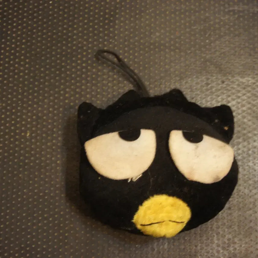 [BUNJANG] Sanrio Badtz-Maru Vintage Plush Doll / 산리오 배드바츠마루 고전 캐릭터 바츠마루인형 빈티지소품 배츠마루고전완구UU