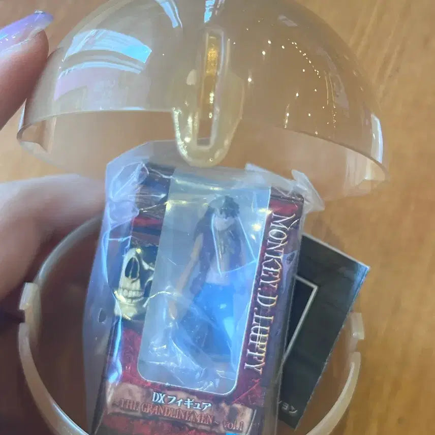 [BUNJANG] Bandai One Piece Grandline Miniature Collection Luffy Red New Product / 반다이 원피스 DXF 그랜드라인 미니어처 컬렉션 루피 레드 새상픔