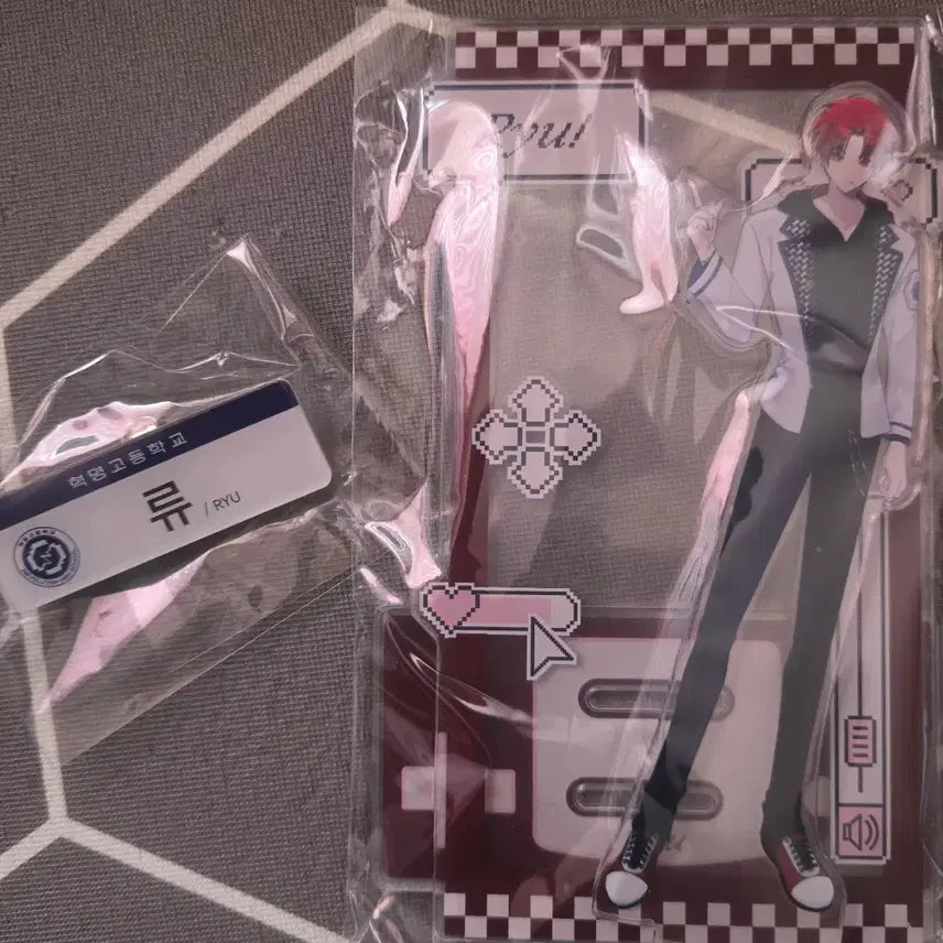 [BUNJANG] Re:Revolution Akai Ryu School Life Acrylic Stand + Name Tag / 리레볼루션 아카이로류 스쿨라이프 아크릴스탠드+명찰