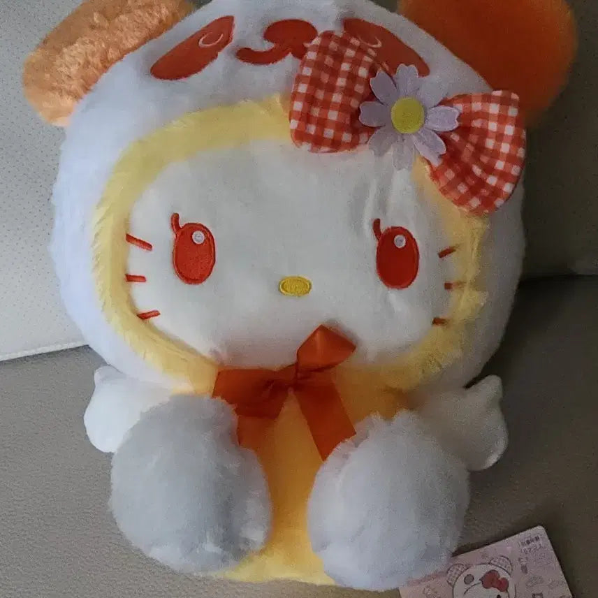 [BUNJANG] Sanrio Panda Hello Kitty Large Mascot Plush / 산리오 판다 헬로키티 마가렛 오렌지 대형 마스코트 누이 인형 프라이즈