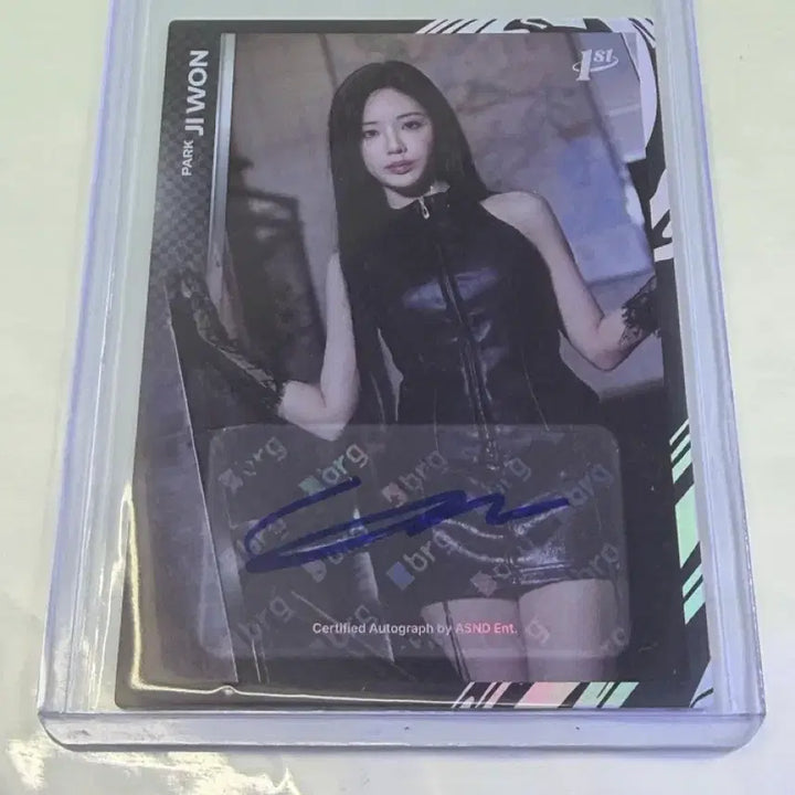 [BUNJANG] fromis_9 Park Ji-won Autographed Card / 테레카 프로미스나인 박지원 오토카드