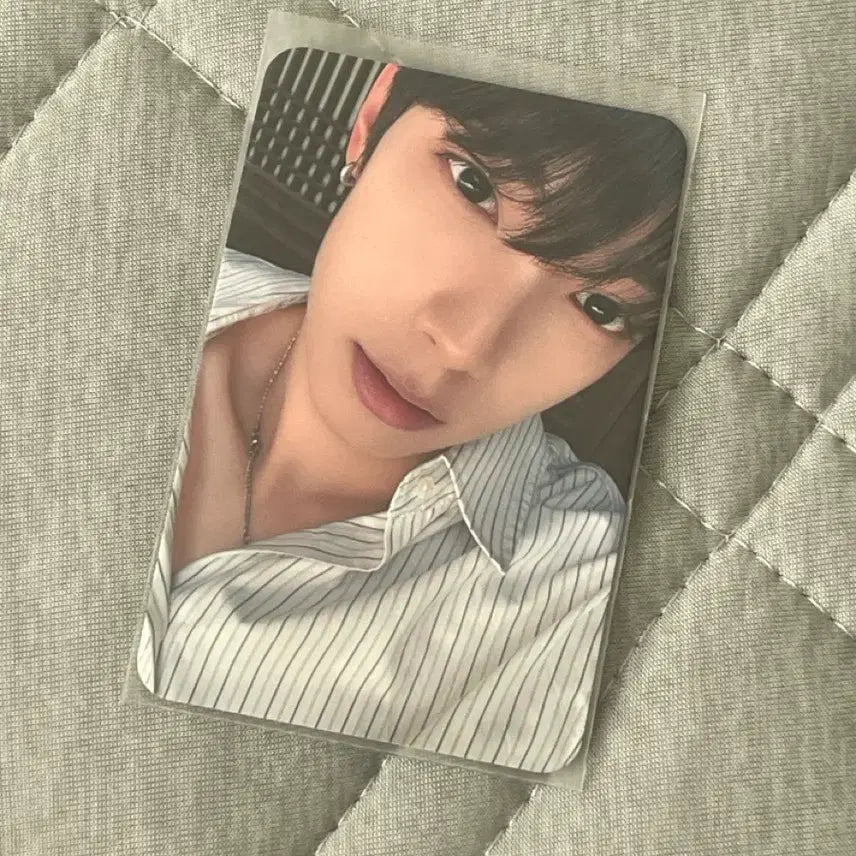 [BUNJANG] FlareU Choi Lipwoo The Show MC Live Broadcast Photocard / 플레어유 최립우 더쇼 엠씨 공방 포카 양도
