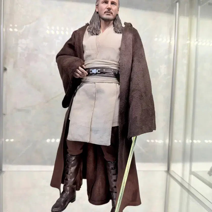 [BUNJANG] Hot Toys Star Wars Qui-Gon Jinn Figure / 핫토이 스타유즈 콰이곤 진 판매