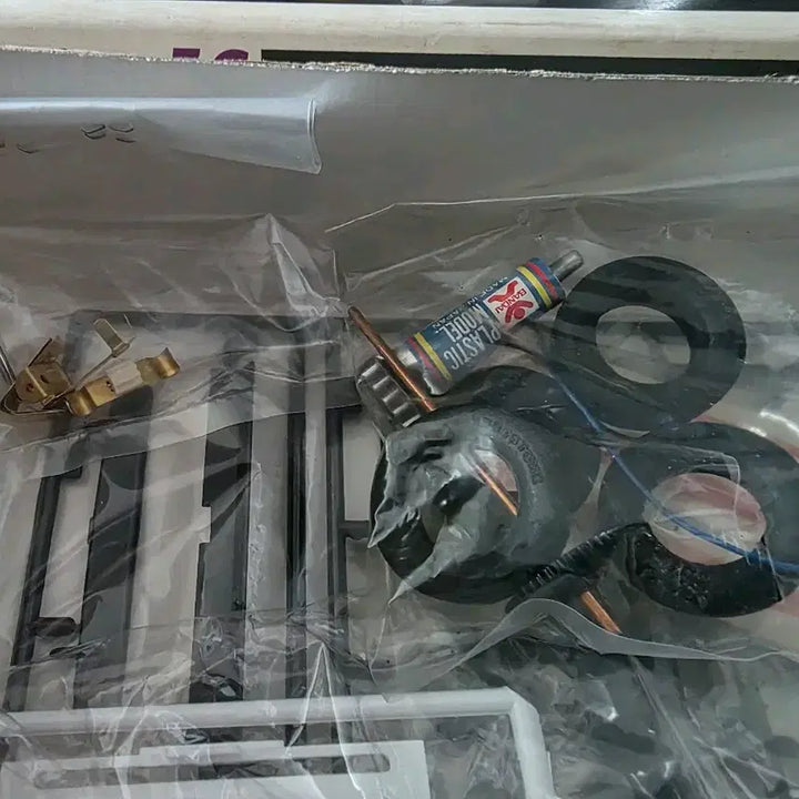 [BUNJANG] Bandai 1/20 Volkswagen Golf (Motorized) Vintage Model Kit / 고전프라 반다이 1/20 폭스바겐 골프(모터라이즈) 구판
