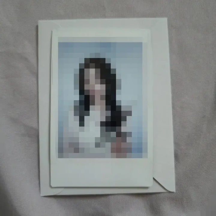 [BUNJANG] ITZY Ryujin Signed Polaroid / 있지 류진 사인 폴라로이드