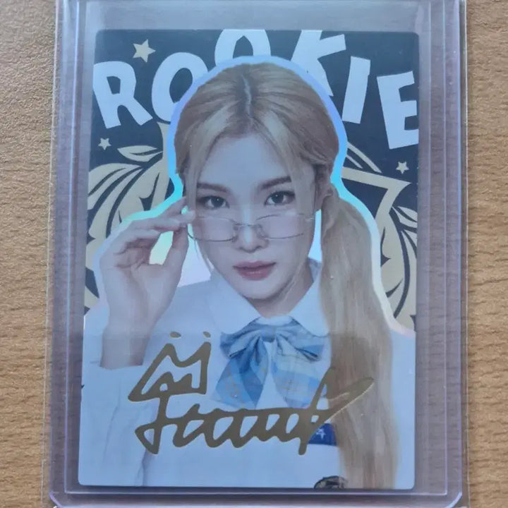 [BUNJANG] TERECA 2025 K-Pop Rookie Hearts to Hearts Jueun Signature Card / 2025 테레카 KPOP 루키 하츠투하츠 주은 시그니처카드 판매