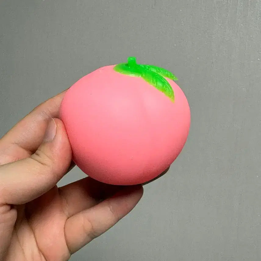 [BUNJANG] Peach Crunch Squishy Toy / 복숭아 크런치 말랑이 슬랑이