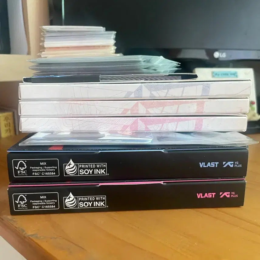 [BUNJANG] PLAVE Bundle Set Goods (Includes Freebies) / 플레이브 굿즈 일괄 판매(덤도 두둑히 드려요)