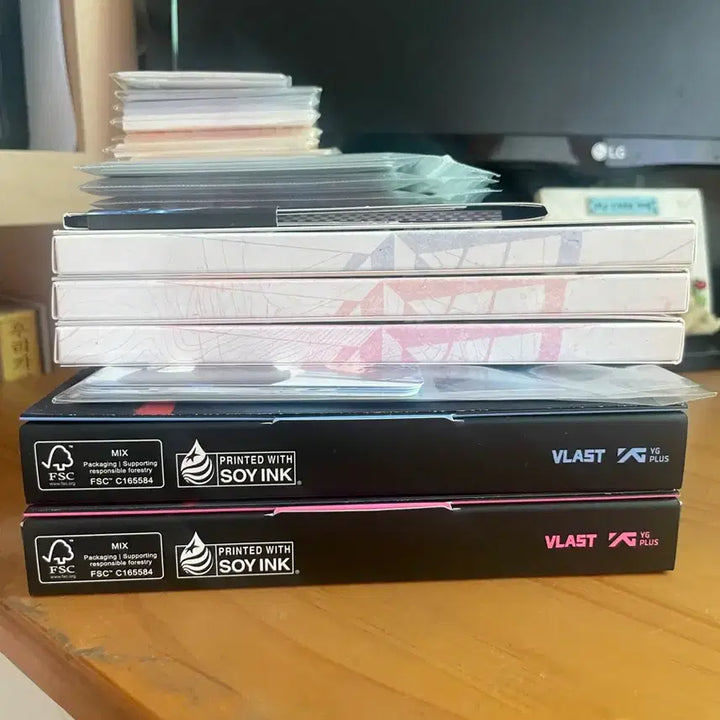 [BUNJANG] PLAVE Bundle Set Goods (Includes Freebies) / 플레이브 굿즈 일괄 판매(덤도 두둑히 드려요)