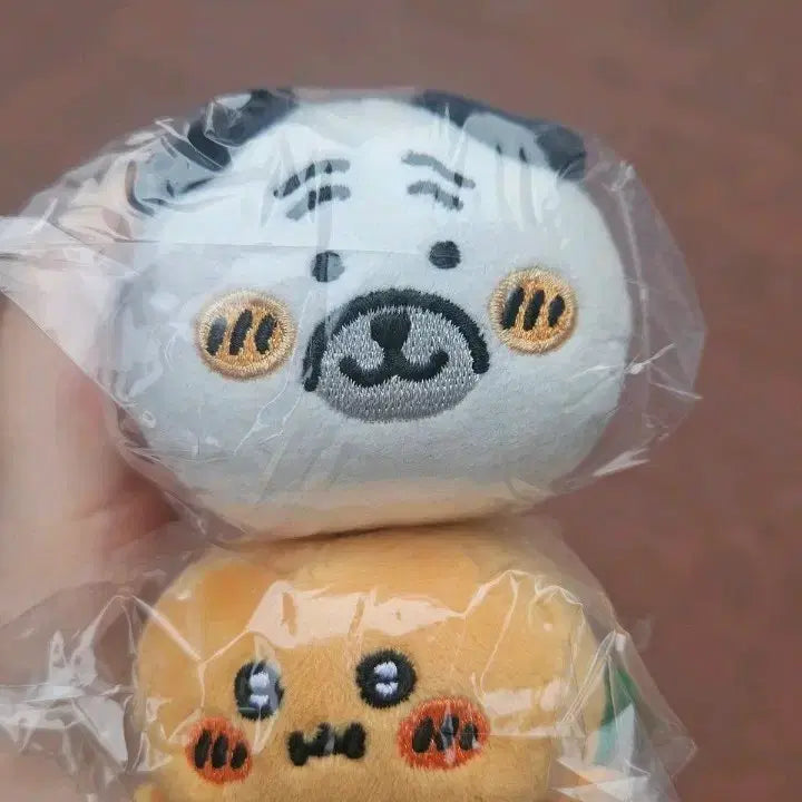 [BUNJANG] Nongdamgom Nesoberry Pug Goroke Lying Plush Doll / 농담곰  네소베리 엎드린 누이구루미 인형 가챠 퍼그 고로케