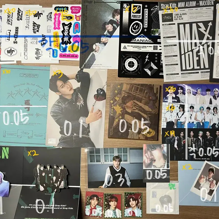 [BUNJANG] Stray Kids Bang Chan Lee Know Changbin Hyunjin Han Felix Seungmin I.N Album Inclusions POB / 스트레이키즈 앨범 구성품 특전 방찬 리노 창빈 현진 한 필릭스 승민 아이엔