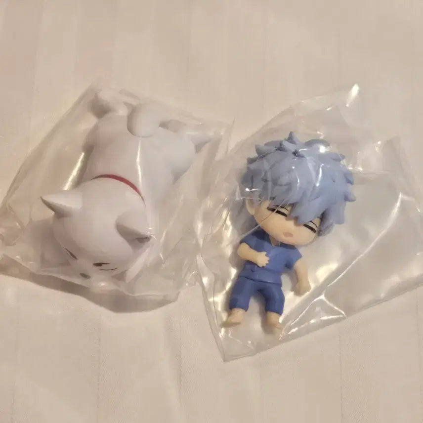 [BUNJANG] Gintama Nemurasetai Gacha Bundle Set - Gintoki &amp; Sadaharu / (일괄) 은혼 네무라세타이 가챠 - 긴토키 사다하루