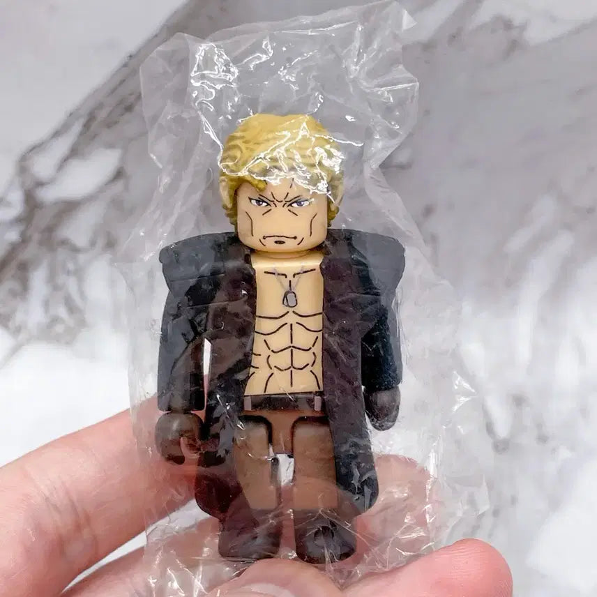 [BUNJANG] Kubrick Metal Gear Solid 20th Series 2 Liquid Snake Figure / 큐브릭 메탈기어솔리드 20th 시리즈2 리퀴드스네이크