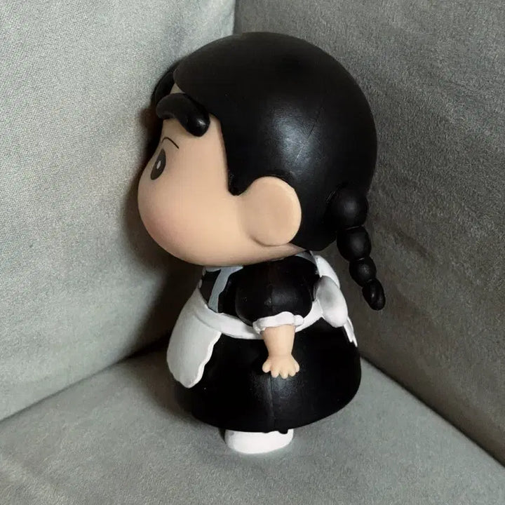 [BUNJANG] Crayon Shin-chan Maid Outfit Figure / 짱구 메이드복 피규어