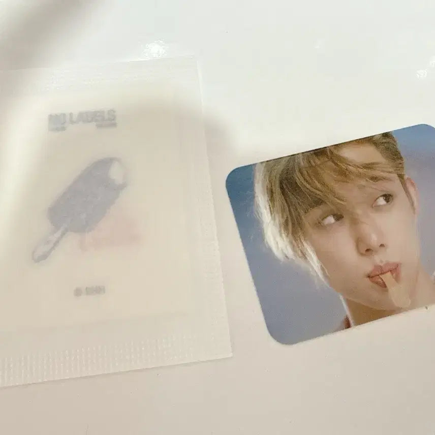 [BUNJANG] TXT Yeonjun Ice Cream Sticker &amp; Mini Photocard Bundle Set / 연준 아이스크림 스티커&amp;미니포카 일괄