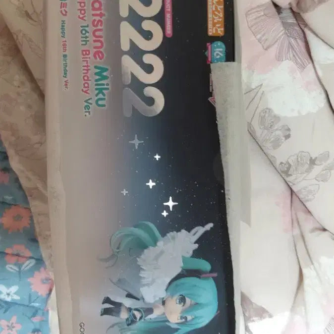 [BUNJANG] Hatsune Miku Vocaloid Nendoroid 16th Anniversary Figure / 특전 2222 넨도로이드 16주년 하츠네 미쿠 보컬로이드 피규어 보카로 굿즈