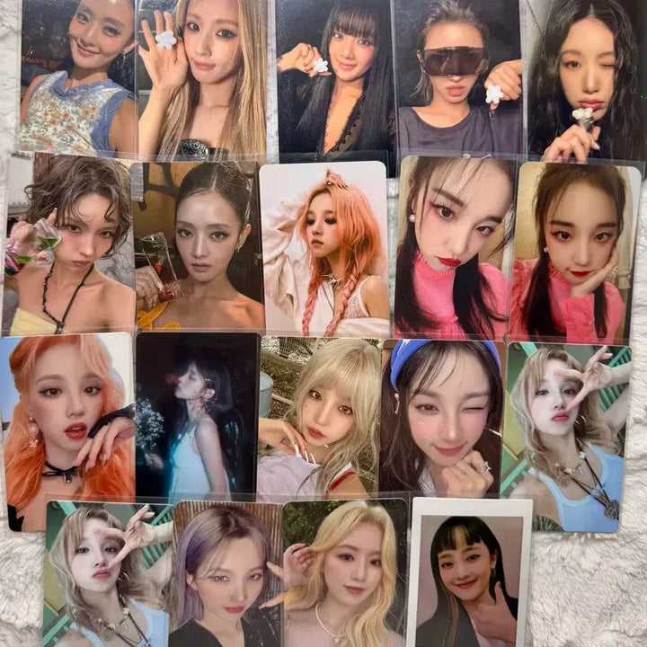 [BUNJANG] (G)I-DLE Miyeon Minnie Soyeon Yuqi Shuhua Official Photobook &amp; POB Photocard Set / 아이들 i-dle 미연 민니 소연 우기 슈화 공방 및 특전, 앨포 양도