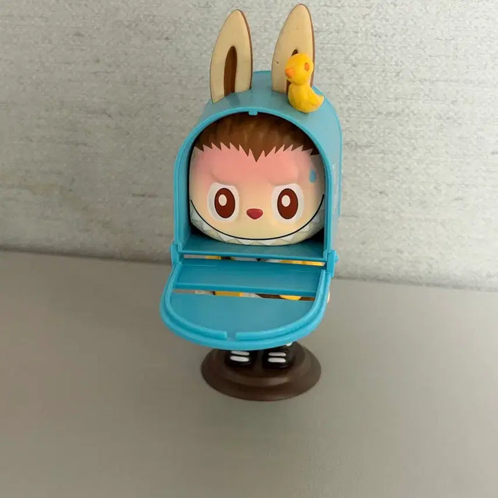 [BUNJANG] Pop Mart Labubu Clumsy Mission Mailbox / 팝마트 라부부 어설픈 작전 우체통