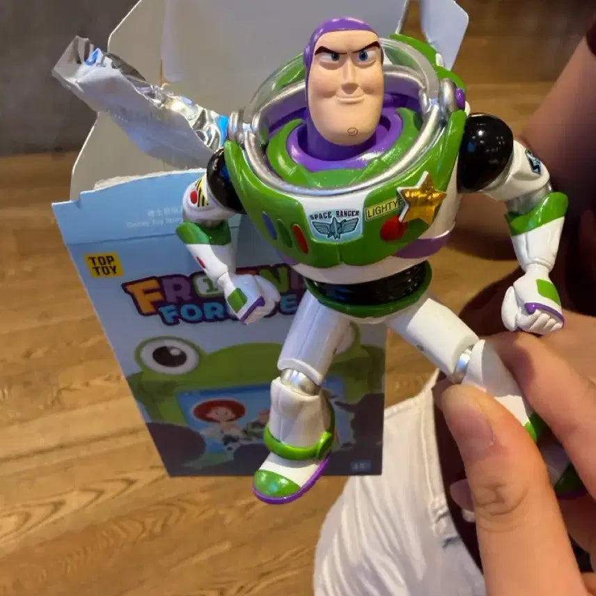 [BUNJANG] Top Toy Buzz Lightyear Figure / 토이스토리 탑토이 피규어
