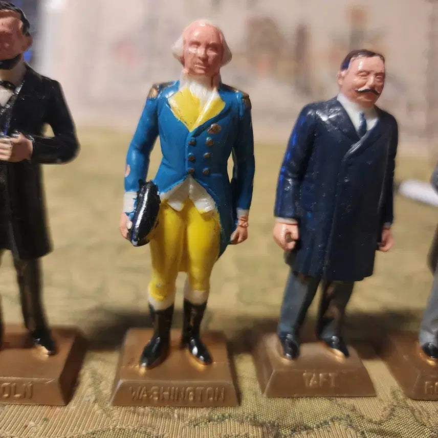 [BUNJANG] US Presidents Mini Figures Set (Lincoln, Taft, Washington, Roosevelt) / USA 미국 대통령 7.2cm  프라스틱 계통 링컨.태프트.워싱톤.루즈벨트4개에15000원