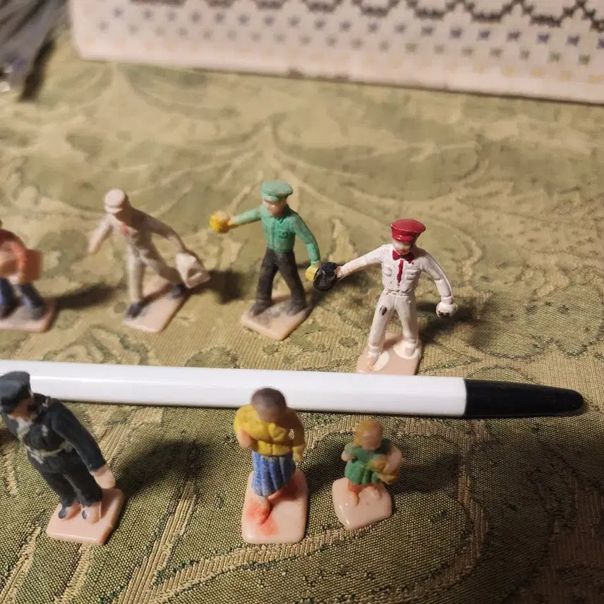 [BUNJANG] Vintage Plastic Set (8 Pieces) / 미국서온 오래된 것으로 프라스틱 계통 8개에15000원
