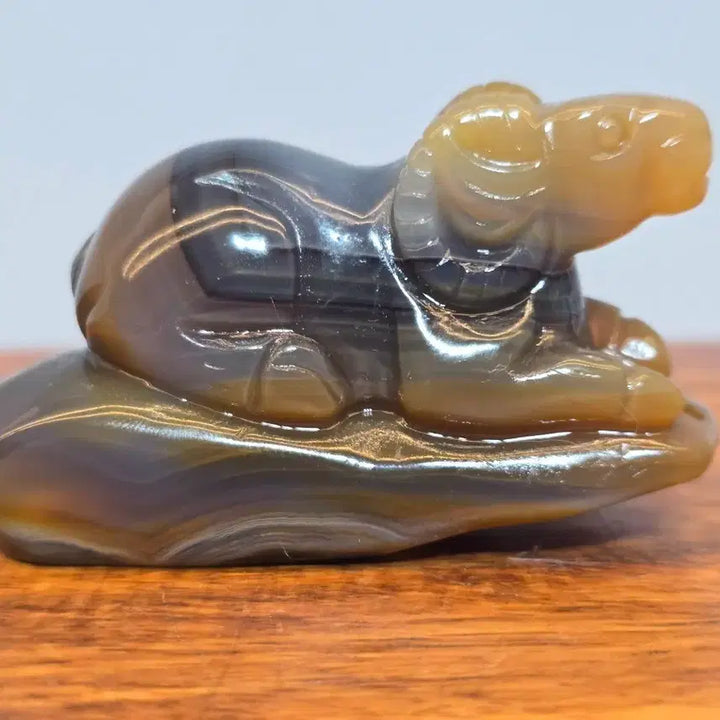 [BUNJANG] Agate Stone Carved Mineral Scholar Rock / 26071636 마노석 양 조각 광물 수석 팝니다